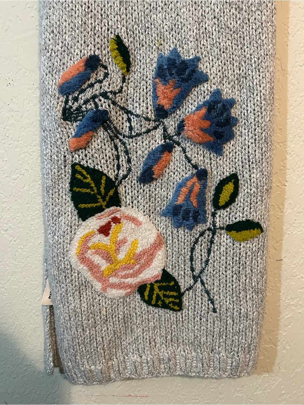 Nathalie Lété Anthropologie Gray Knit Scarf with Floral Embroidery - Picture 4 of 5